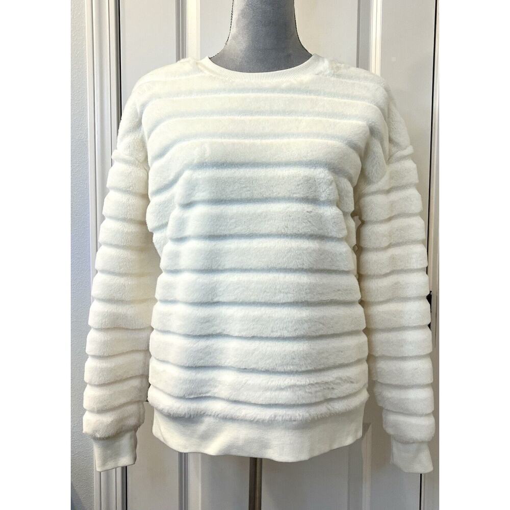 MISS CHIEVOUS Women’s Faux Fur Sweater Pullover S White Long Sleeve Cozy Soft